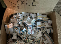 "Накладочка" на 1,9 млн: в Воронеже изъяли гигантскую партию немаркированных сигарет