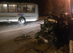 В Воронеже водитель бросил убитый ВАЗ после ДТП с маршруткой