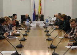 На общественный совет по никелю не пускали делегации из Новохоперска и Борисоглебска