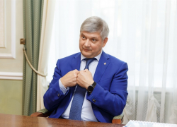 Раскрыта магия успеха воронежского врио губернатора Гусева