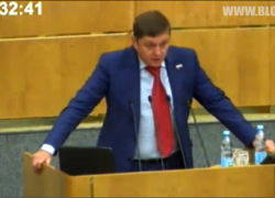 Олег Пахолков с трибуны Госдумы потребовал от Фабио Капелло вернуть деньги и ехать домой (ВИДЕО)