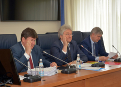 Бюджет Воронежа на 2017 год принят с «фицитом»: то ли «про», то ли «де»