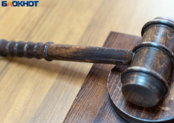 Председатель ТСЖ избежал реального срока после падения ребёнка во дворе дома в Воронеже 