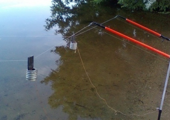 Во время составления протокола за незаконную рыбалку мужчина ударил инспектора кулаком в лицо