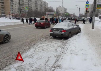 Первый снег спровоцировал шквал ДТП на дорогах Воронежа