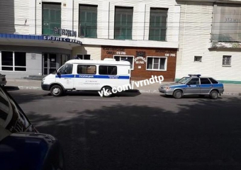 В Воронеже неизвестные сообщили о минировании рынка, двух ТЦ и бизнес-центра