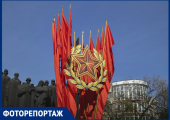 Скульптуры павших, стела, стена памяти: как выглядит площадь Победы перед 9 мая в Воронеже