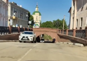 Опубликованы кадры проезда под Каменным мостом в Воронеже 