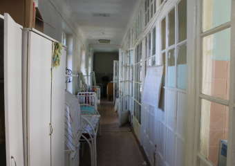 Жалкие условия в детской больнице увидели общественники в Воронеже 