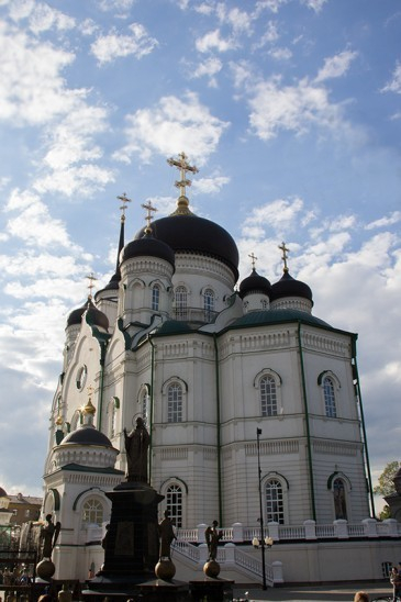 В Воронеже на все голоса переливались церковные колокола (ФОТО)