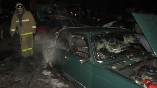 3 автомобиля загорелись в Левобережном районе Воронежа
