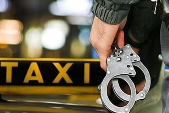 В Воронеже таксист обманул мужчину на 5 тысяч рублей
