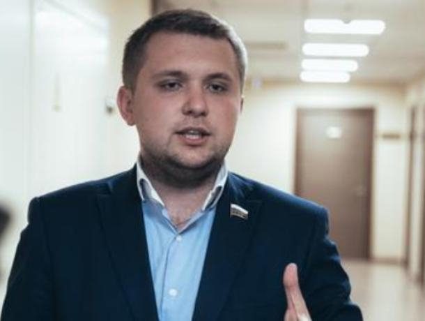Воронежский депутат ГосДумы предложил пытать преступников российским кино