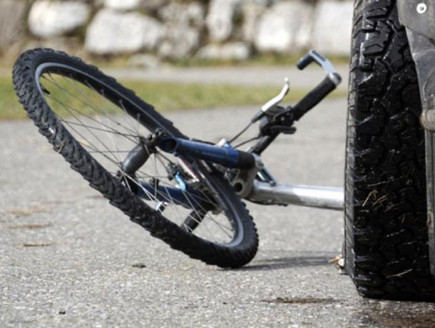 В Воронежской области иномарка насмерть сбила велосипедиста