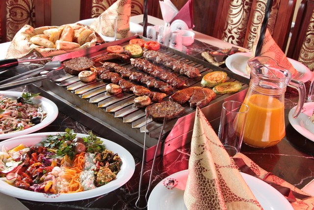 Ресторан с гриль-столами «Мангал-House» готов к эпичной встрече Нового года