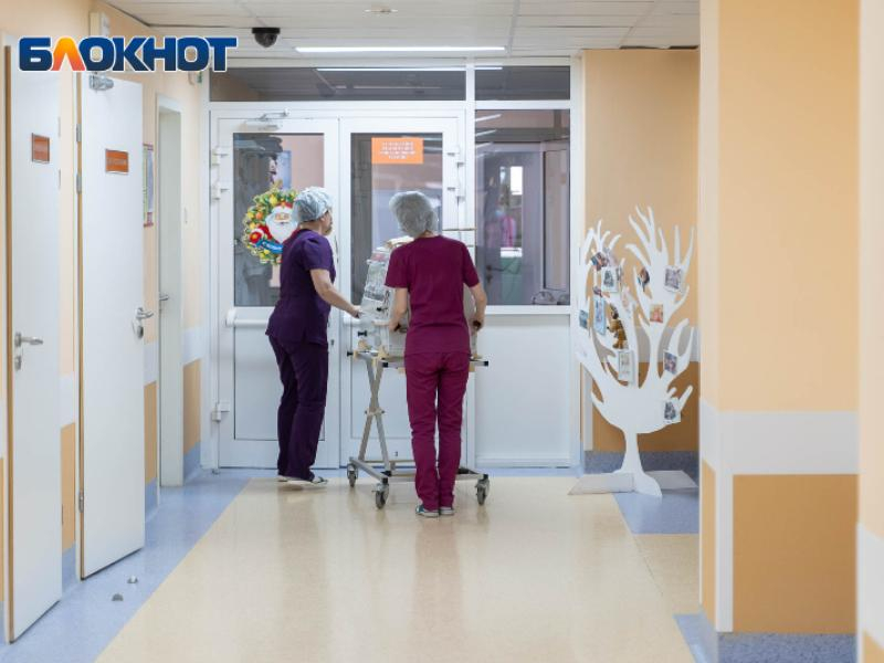Как больницы, поликлиники и скорые будут работать в майские праздники 2022 года в Воронеже