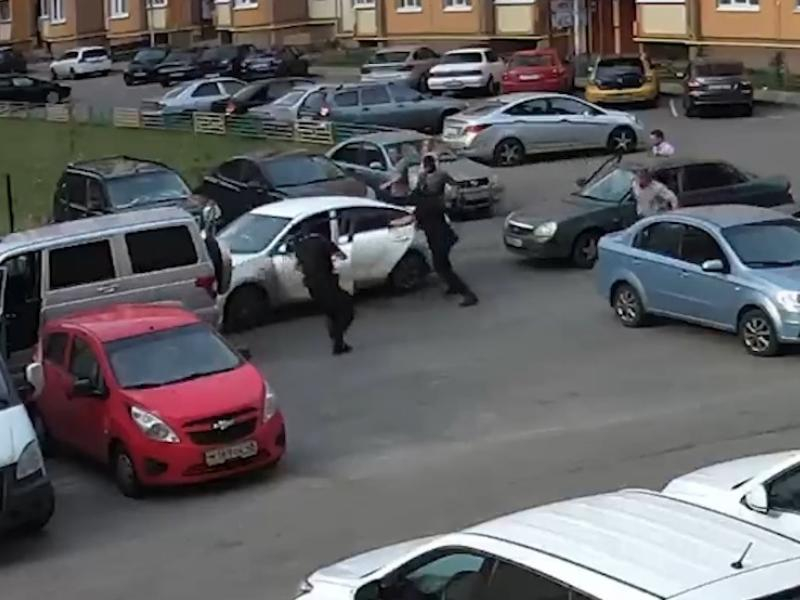 Опубликовано видео спецоперации против молодых наркобаронов в Воронеже