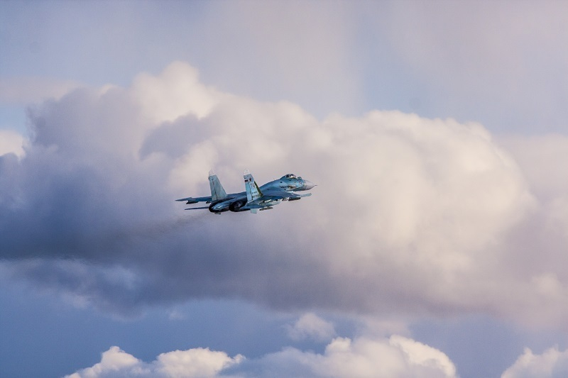 Потрясающие снимки боевых самолетов сделали в небе над Воронежем