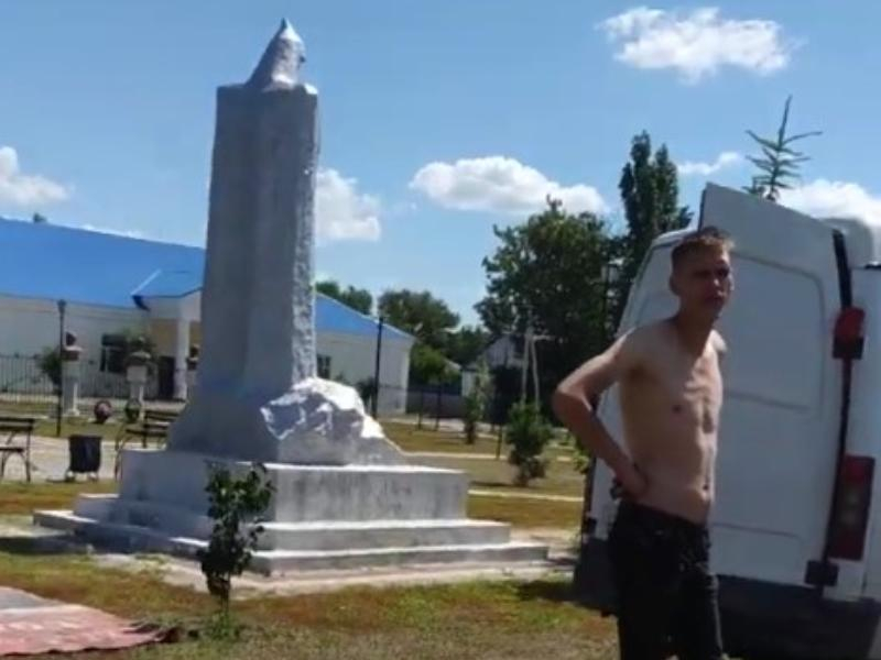 Аттракционы у братской могилы возмутили жительницу Воронежской области