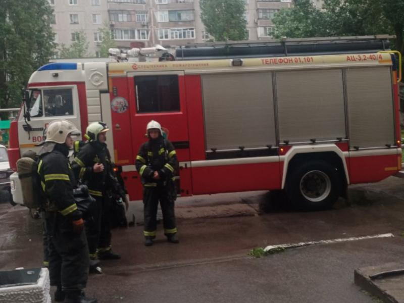 Возгорание электрощитка оставило жителей многоэтажки без электричества на сутки в Воронеже