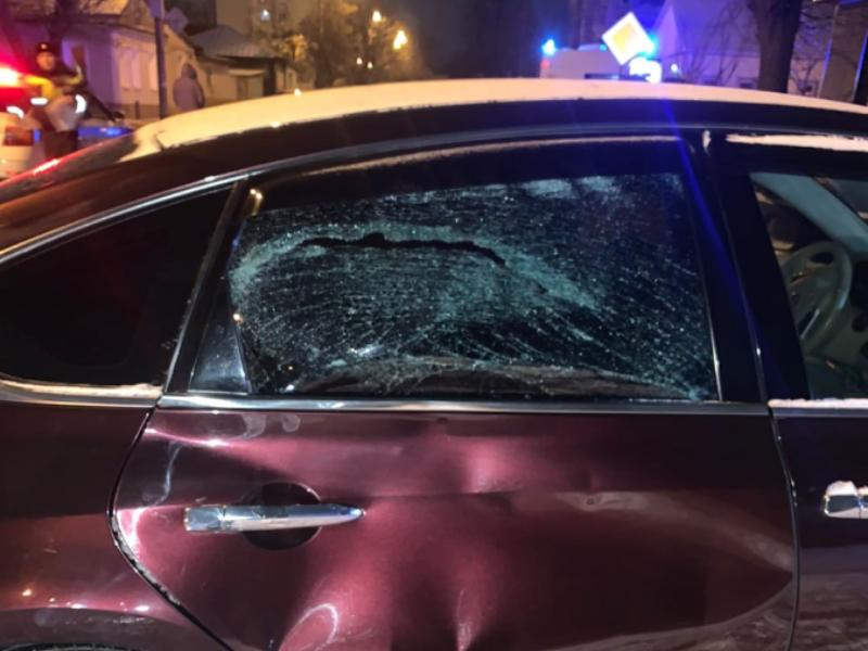 Две легковушки столкнулись в Воронеже: пострадал пешеход