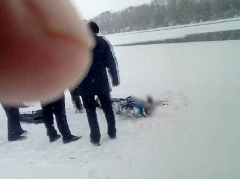 Мужчина выбрался из-подо льда, но после этого умер в Нововоронеже