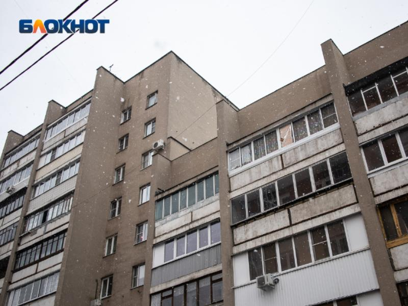 Стало известно, в каких домах отключат электричество в конце недели в Воронеже