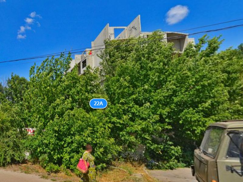 Недостроенную многоэтажку на Серафимовича попробуют продать в Воронеже