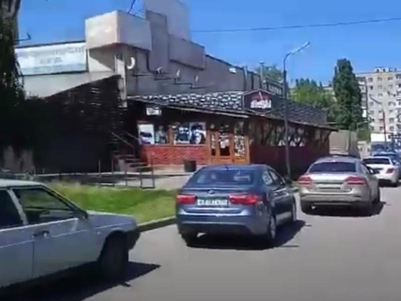 Вкусно – и пробка: как открытие нового «Мака» спровоцировало дорожный затор в Воронеже