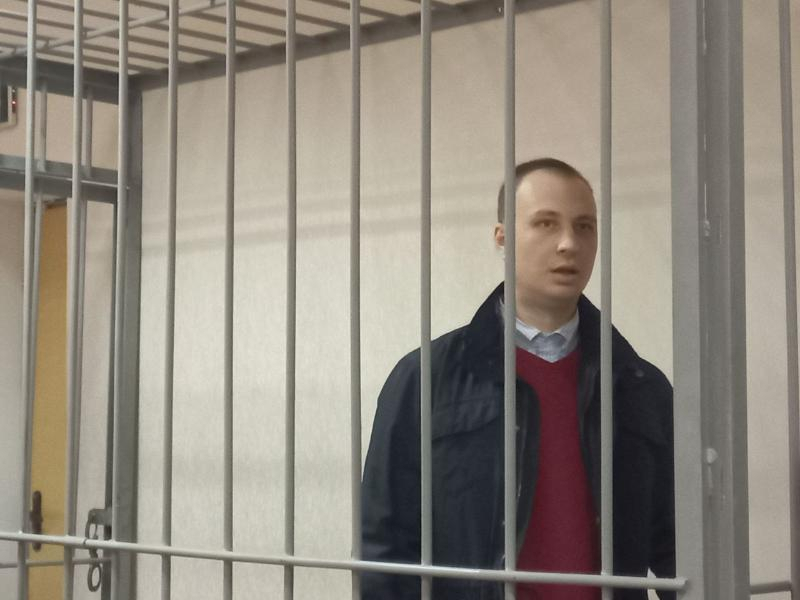 Американцу-дебоширу решили смягчить наказание за нападение на полицейского в Воронеже