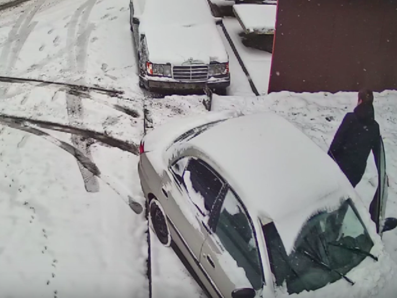 «Он думал, что его не видели»: поступок воронежского автонегодника попал на видео