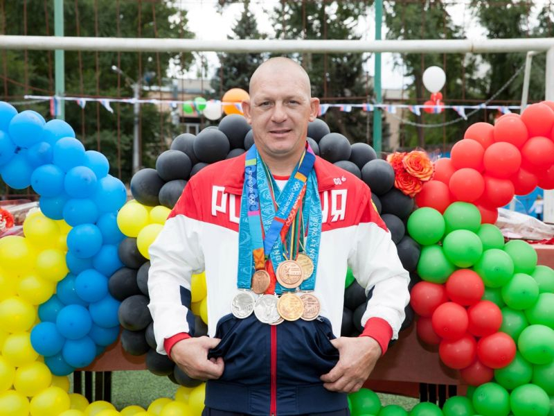 Олимпийская гордость России Дмитрий Саутин отмечает 49-й день рождения в Воронеже