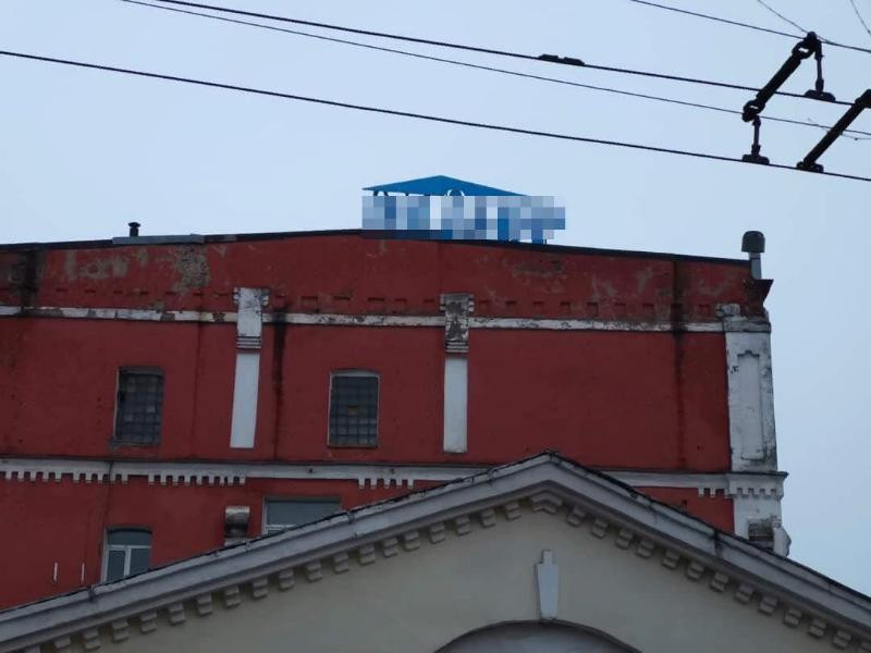 Матерное издевательство над логотипом «Выбора» обернулось полицейской проверкой в Воронеже