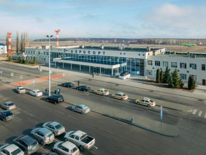 ФСБ задержала романтика в аэропорту Воронежа