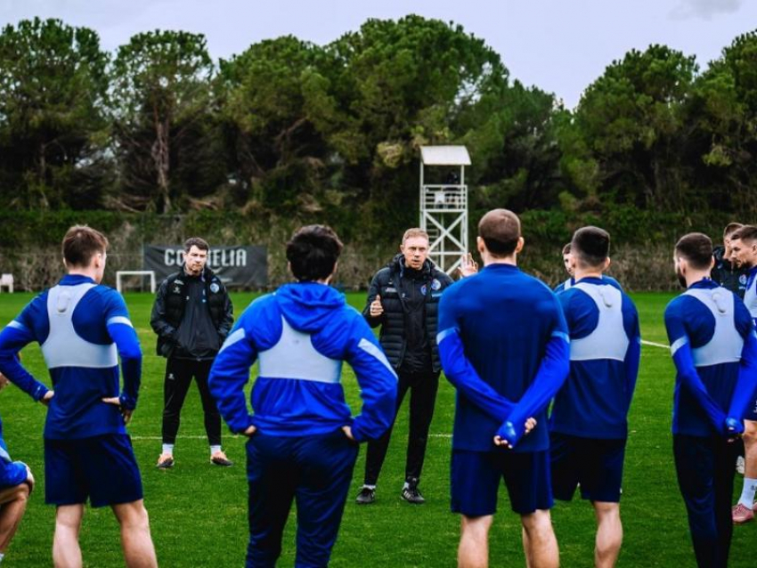 Игры воронежского «Факела» против «Жениса» и «Балтики» пройдут в закрытом формате 