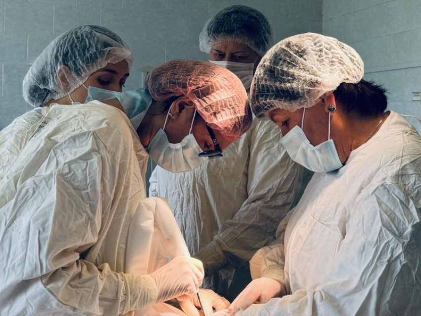 14-килограммовую опухоль вырезали беременной женщине в воронежской больнице 