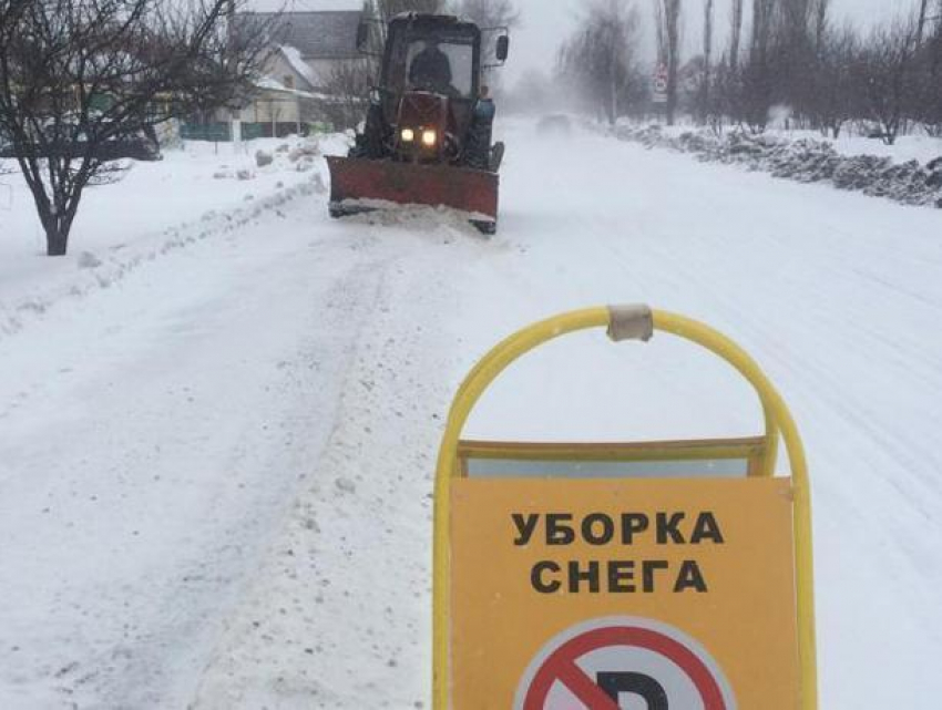 В мэрии Воронежа рассказали, как и где будут убирать снег новой техникой