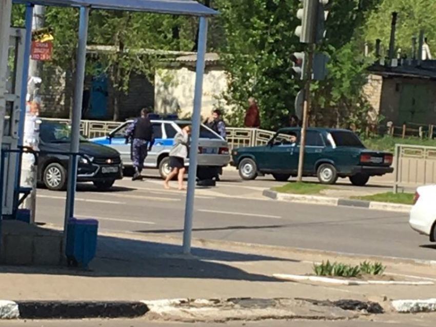Воронежцы рассказали о наезде полицейской машины на женщину-пешехода