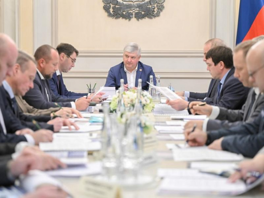 Как власти готовятся не допустить дорожного коллапса в Воронеже после первых снегопадов