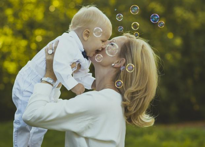 В Воронежской области мамами стали 24 890 женщин