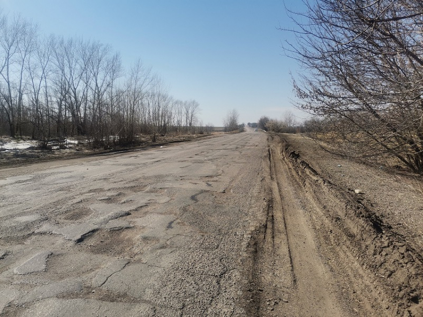 «Стиральная доска»: чиновникам указали на позорные дороги в Воронежской области 