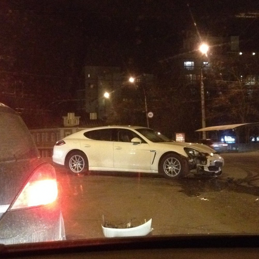 Самое дорогое ДТП в Воронеже: столкнулись Audi и Porsche