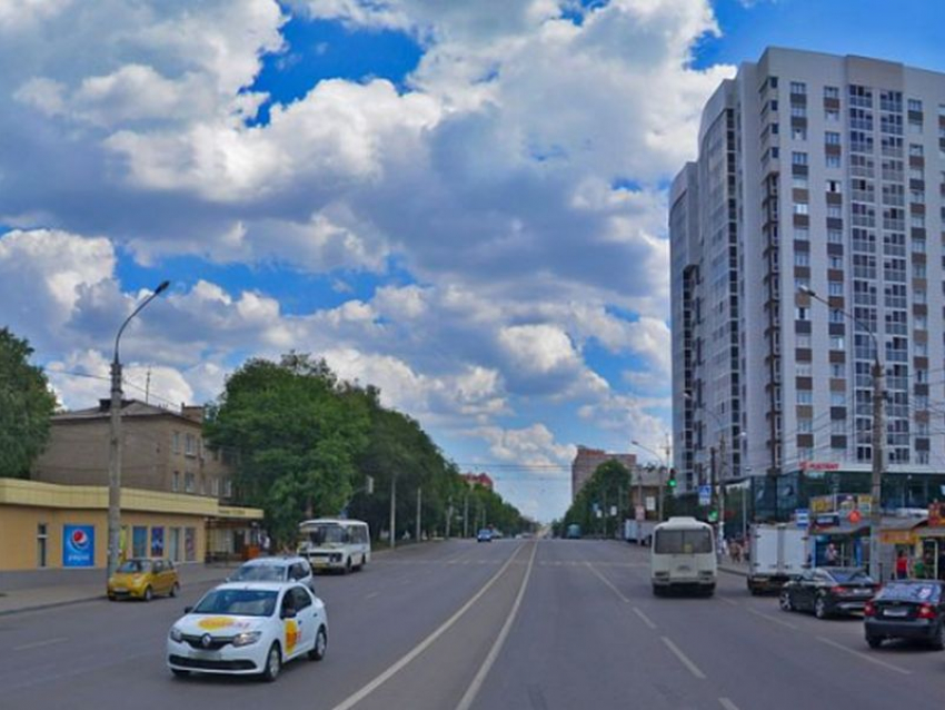 Воронежская улица. Городская улица Воронежа. Воронеж обычные улицы. Общественная улица Воронеж. Самая длинная улица в Воронеже.