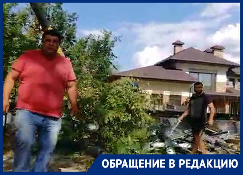 Элитный коттеджный поселок и чиновников заподозрили в захвате озера под Воронежем