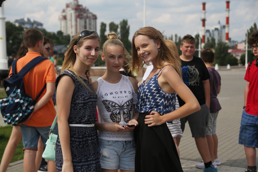 400 немецких школьников побывали с экскурсией в Воронеже