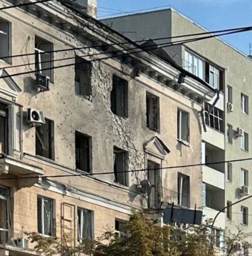 Сбитый БПЛА упал в центре Воронежа - ранены несколько человек