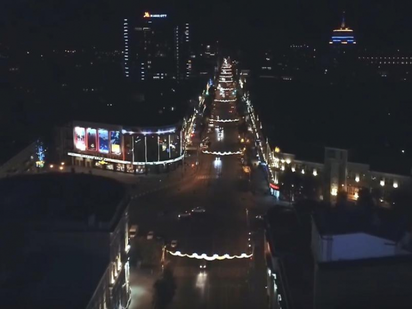 Новую иллюминацию Воронежа эффектно показали с воздуха