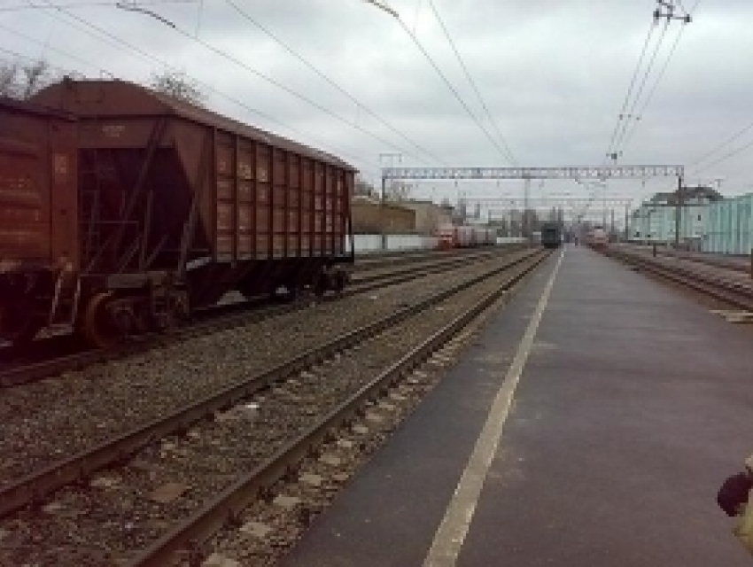 На месте столкновения поездов работали воронежские полицейские  