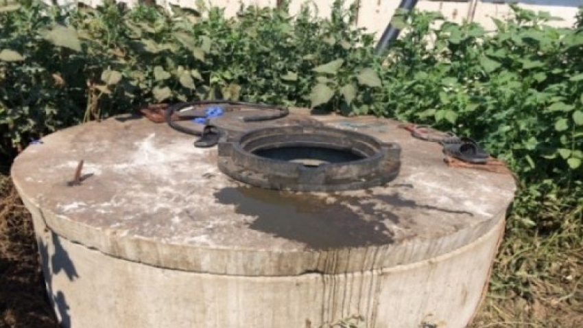 Родственники парней, погибших в канализацонном коллекторе под Воронежем, простят о помощи