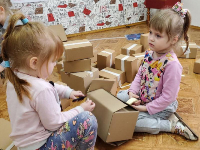 Для эвакуированных из ЛДНР детей открылся развивающийся центр под Воронежем 